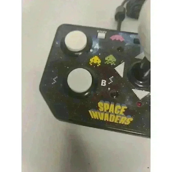 Space Invaders Plug & Play TV Games Jakks Pacific 2011 Arcade Stick - Tested - Picture 4 of 4